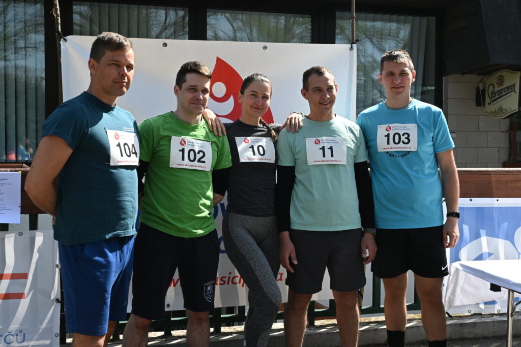 Sprortovní klub praských hasièù poøádal 14. roèník bìhu v délce trati 5,2 a 10 km pro bývalé i aktivní èleny  a pøísluníky JPO HZS ÈR, GØ HZS ÈR a JPO SDH z celé republiky. Èestným hostem závodu byla Barbora potáková.