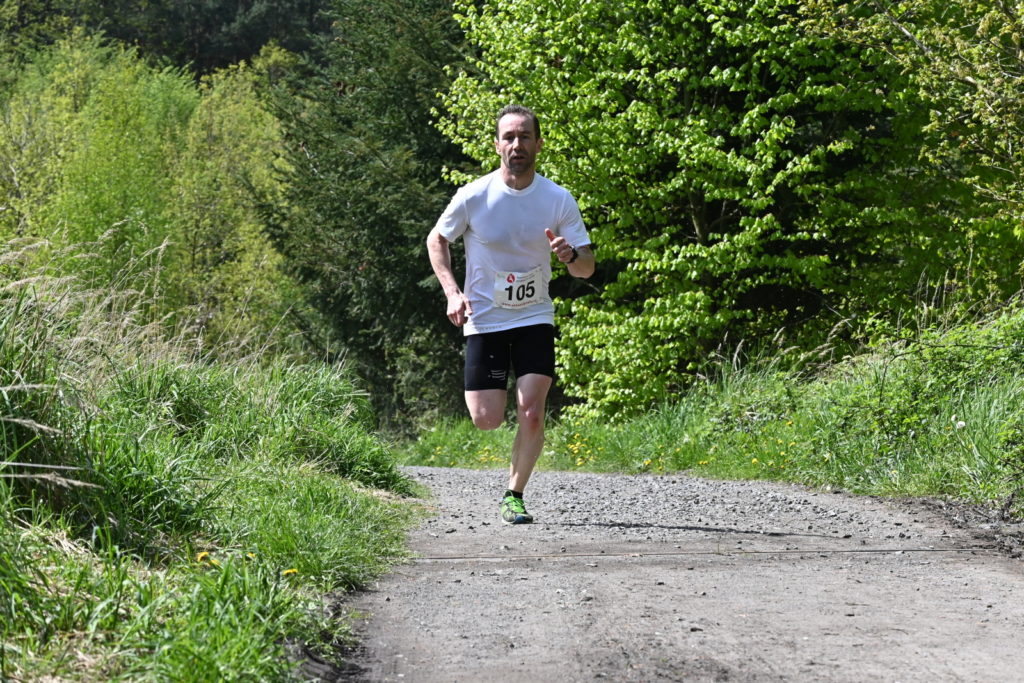 Sprortovní klub praských hasièù poøádal 14. roèník bìhu v délce trati 5,2 a 10 km pro bývalé i aktivní èleny  a pøísluníky JPO HZS ÈR, GØ HZS ÈR a JPO SDH z celé republiky. Èestným hostem závodu byla Barbora potáková.